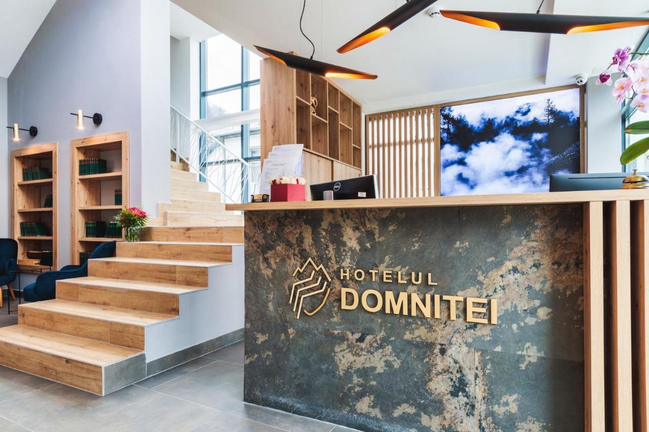 Hotel Domnitei Calimanesti Ngoại thất bức ảnh